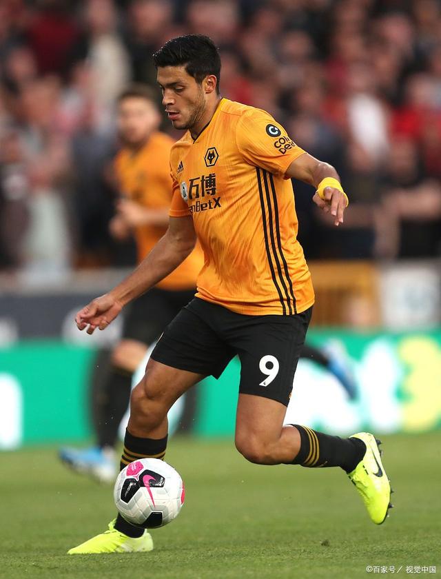 三亿体育体育网页版-尼斯队员表现出色队伍士气高涨