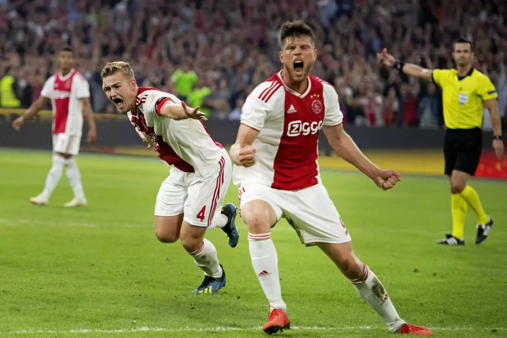 阿贾克斯战术受挫，难以找到突破口的简单介绍