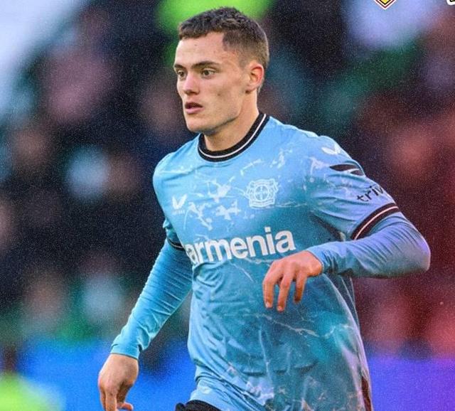 斯图加特队球员演绎逆袭，夺得胜利的简单介绍