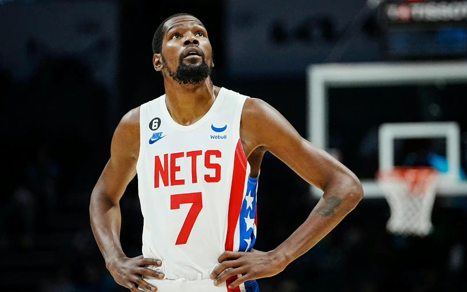 三亿体育体育app下载-独行侠队客场不敌强敌，战绩备受质疑需反思的简单介绍