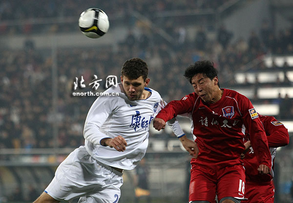 天津泰达大胜重庆力帆，取得连胜的简单介绍