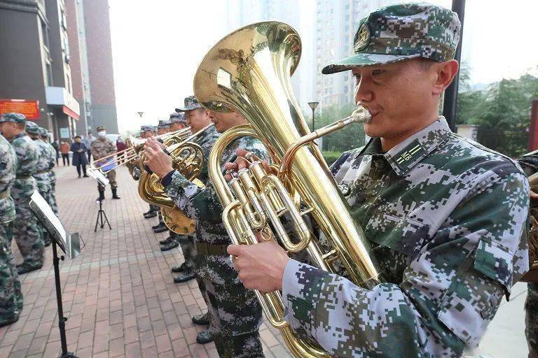 三亿体育体育链接-关于乌干达队士气高涨，气势如虹的信息