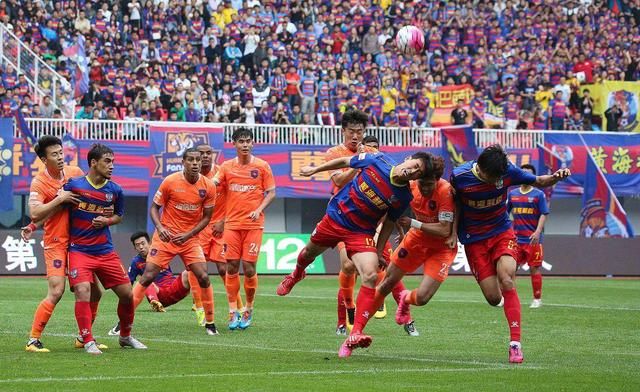 三亿体育体育投注-青岛黄海主场不敌深圳佳兆业，惜败一局的简单介绍