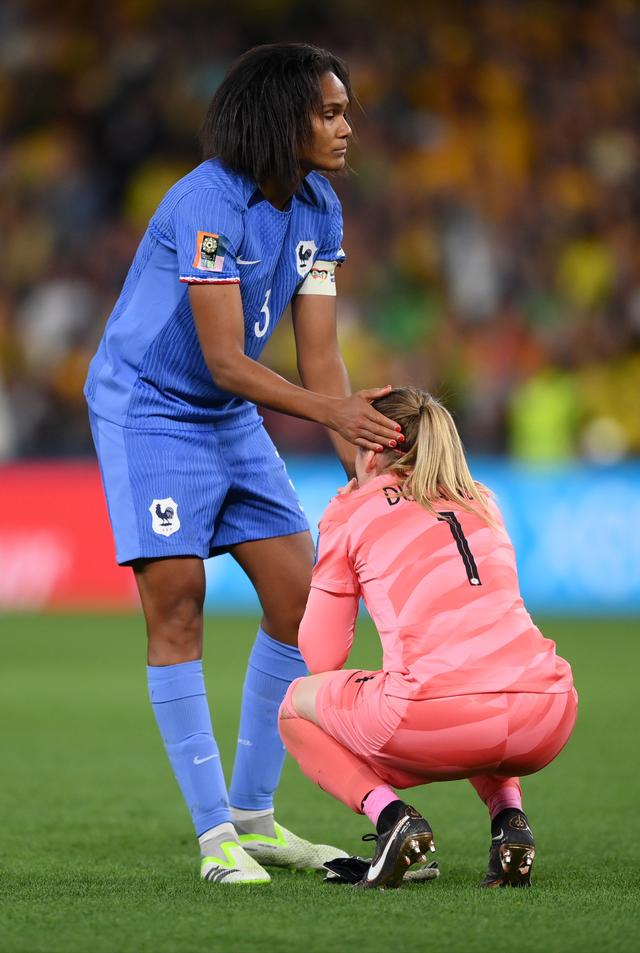 三亿体育体育下载-巴西女足战平澳大利亚，小组出局