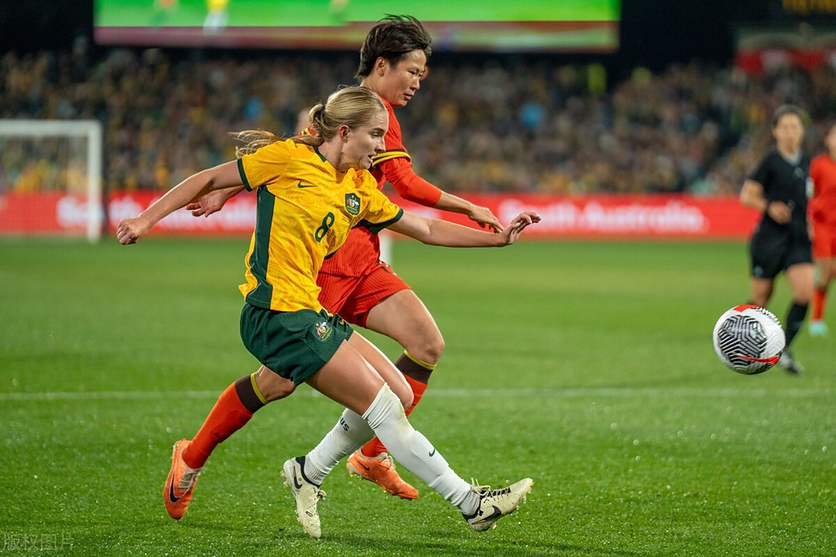巴西女足战平澳大利亚，小组出局