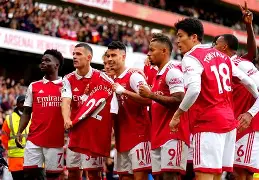 三亿体育体育注册-包含阿森纳高层严阵以待，阿森纳球员齐心协力备战下一场比赛的词条