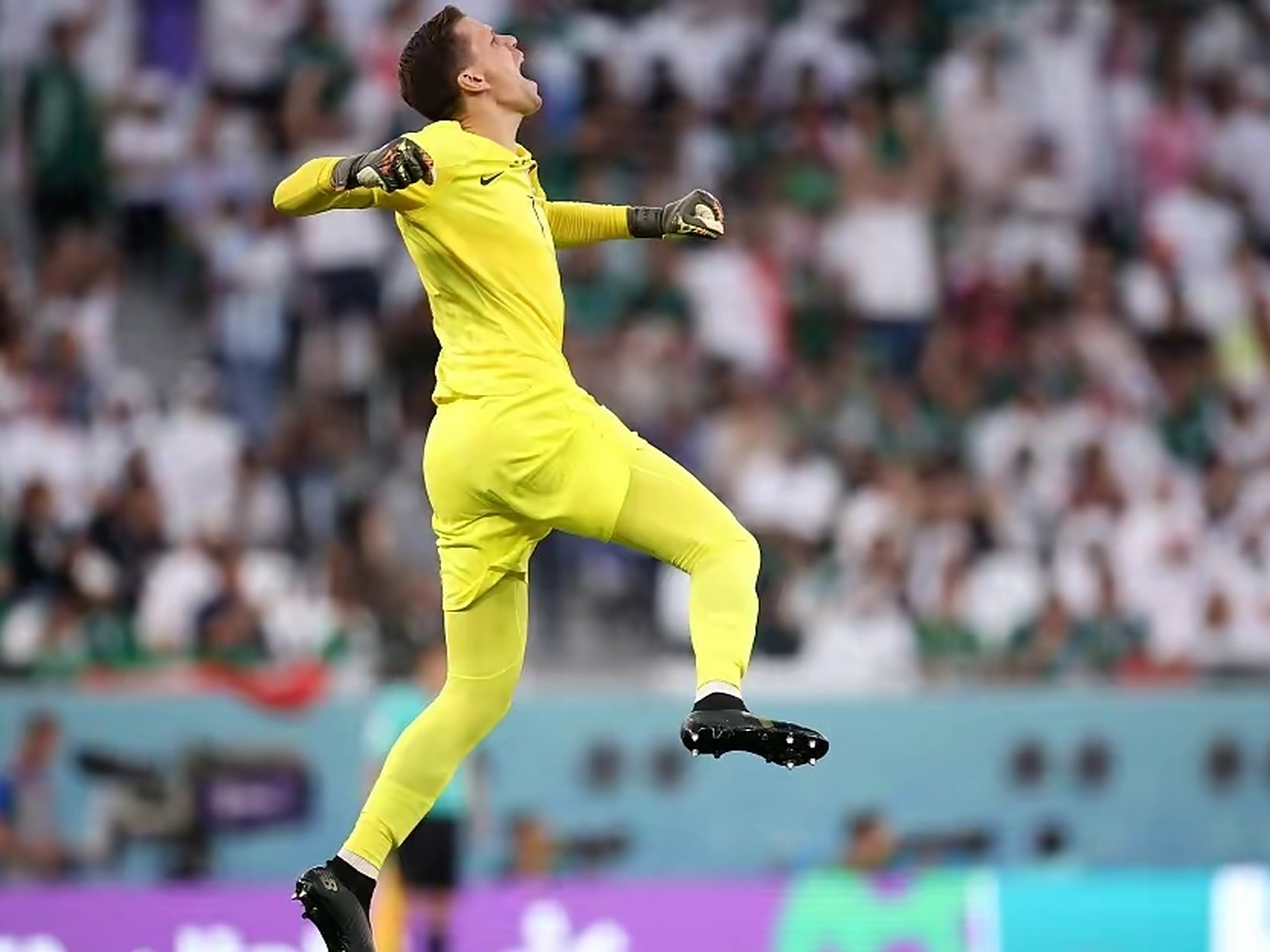 三亿体育体育官方入口-波兰队主力球员出色斩获目光