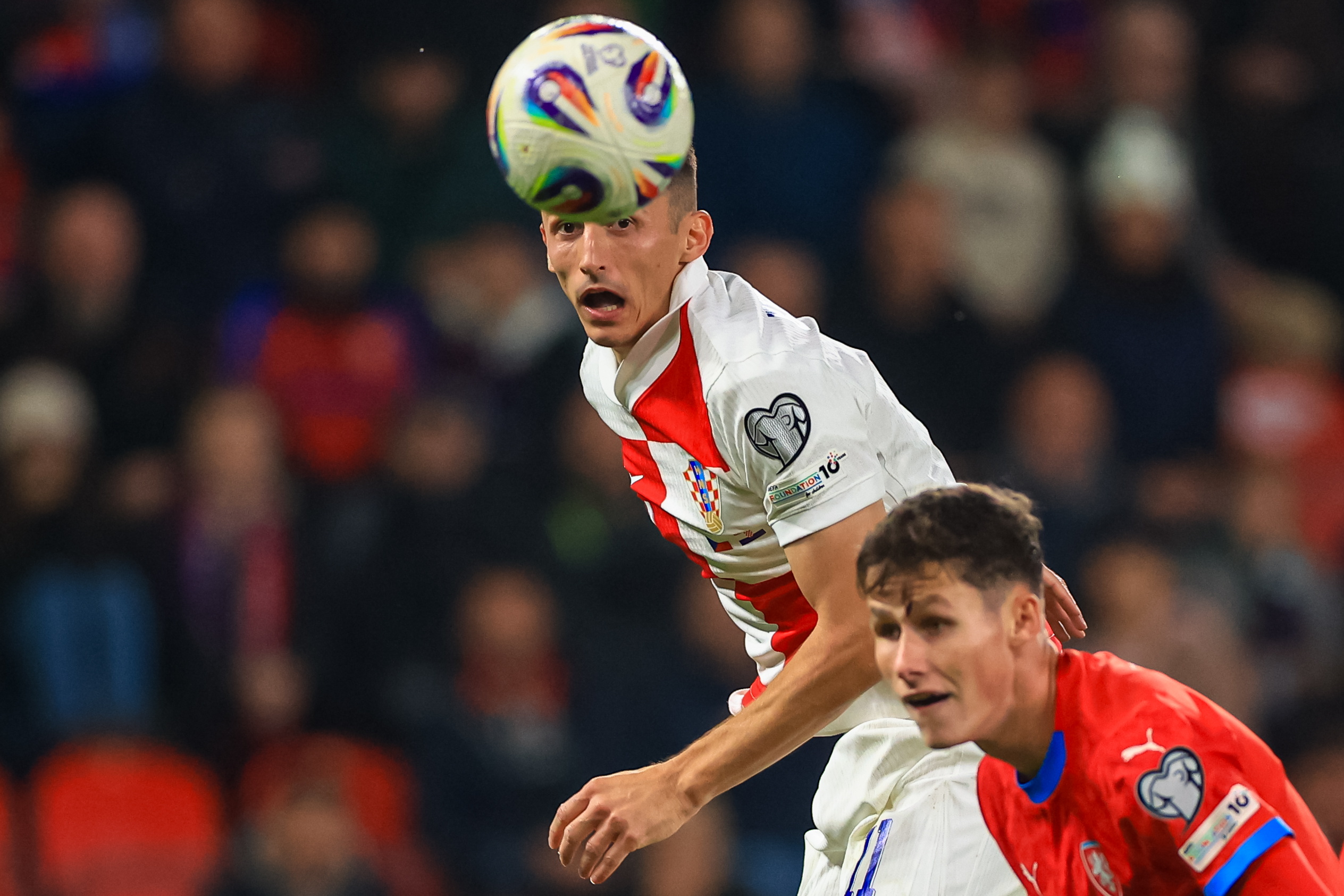 克罗地亚足球队铁血作战，成功晋级下一轮的简单介绍